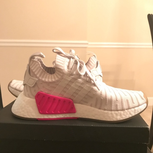 **SOLD** Adidas Women's shoes NMD_R2Primeknit - Picture 2 of 6